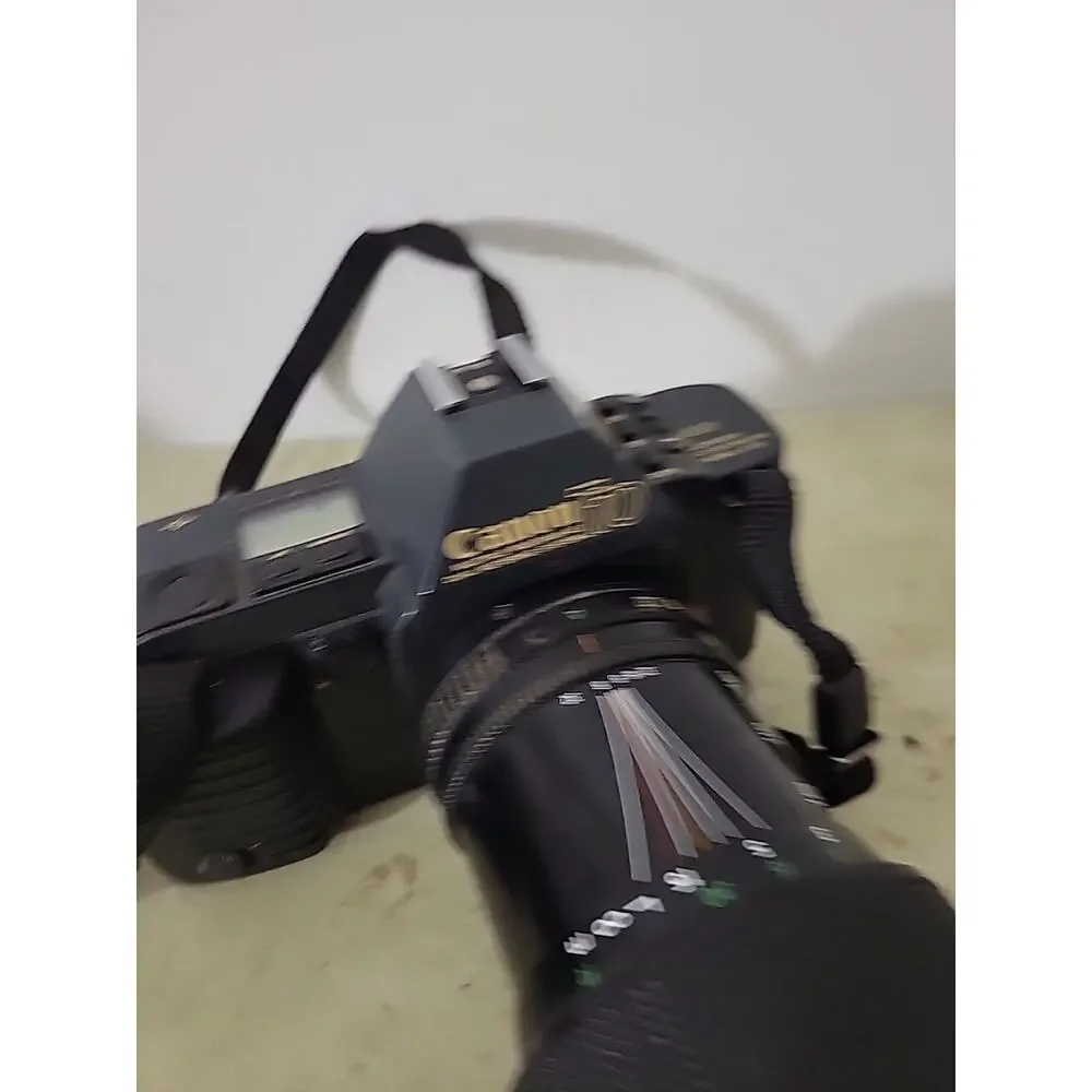 Canon T70 35mm SLR Camera with 70-210mm Lens Power Tested